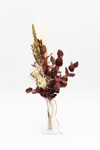 Delicado jarrón de flores secas y preservadas en color beig y marrón.