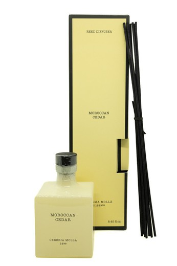 Mikado ambientador de 250ml. Moroccan Cedar. Colección Boutique CERERIA MOLLA 1899.