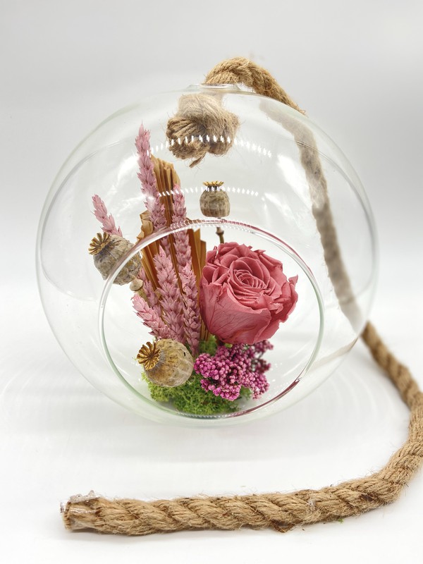 Sino de vidro redondo com flores secas e preservadas em rosa envelhecido —  Oh!MyFlor