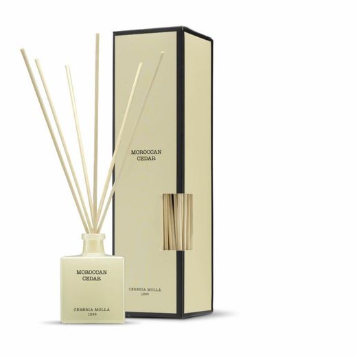 Mikado ambientador de 100 ml. Moroccan Cedar.  Colección Boutique CERERIA MOLLA 1899.