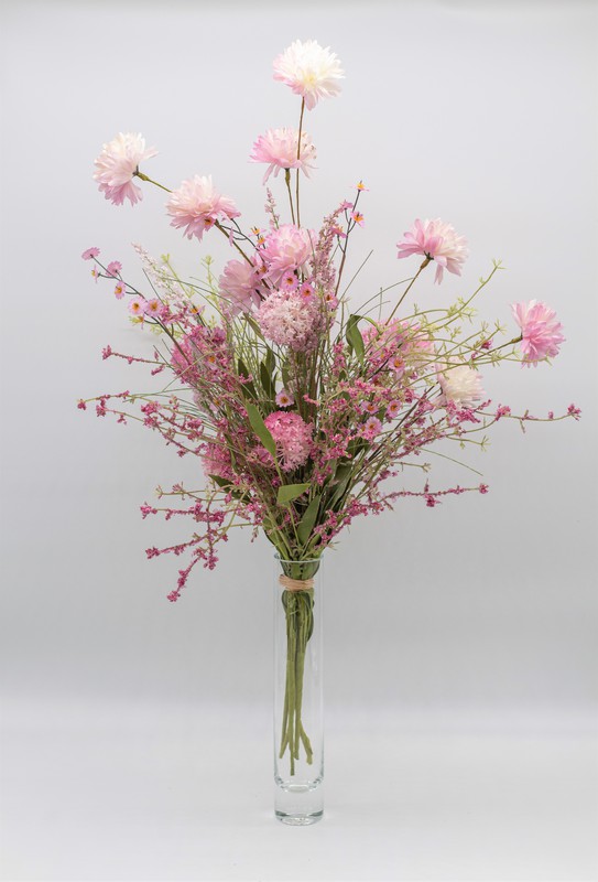 Ramillete floral silvestre en tonos rosados claros — Oh!MyFlor